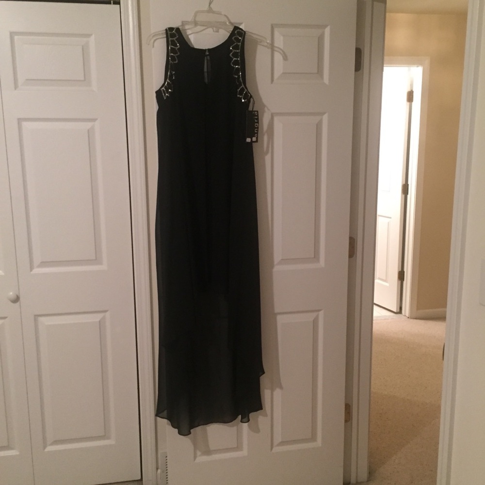 BNWT Sangria maxi dress with shoulder beading sz6 - Picture 6 of 7